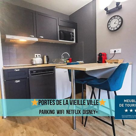 Portes De La Vieille Ville 안시 외부 사진