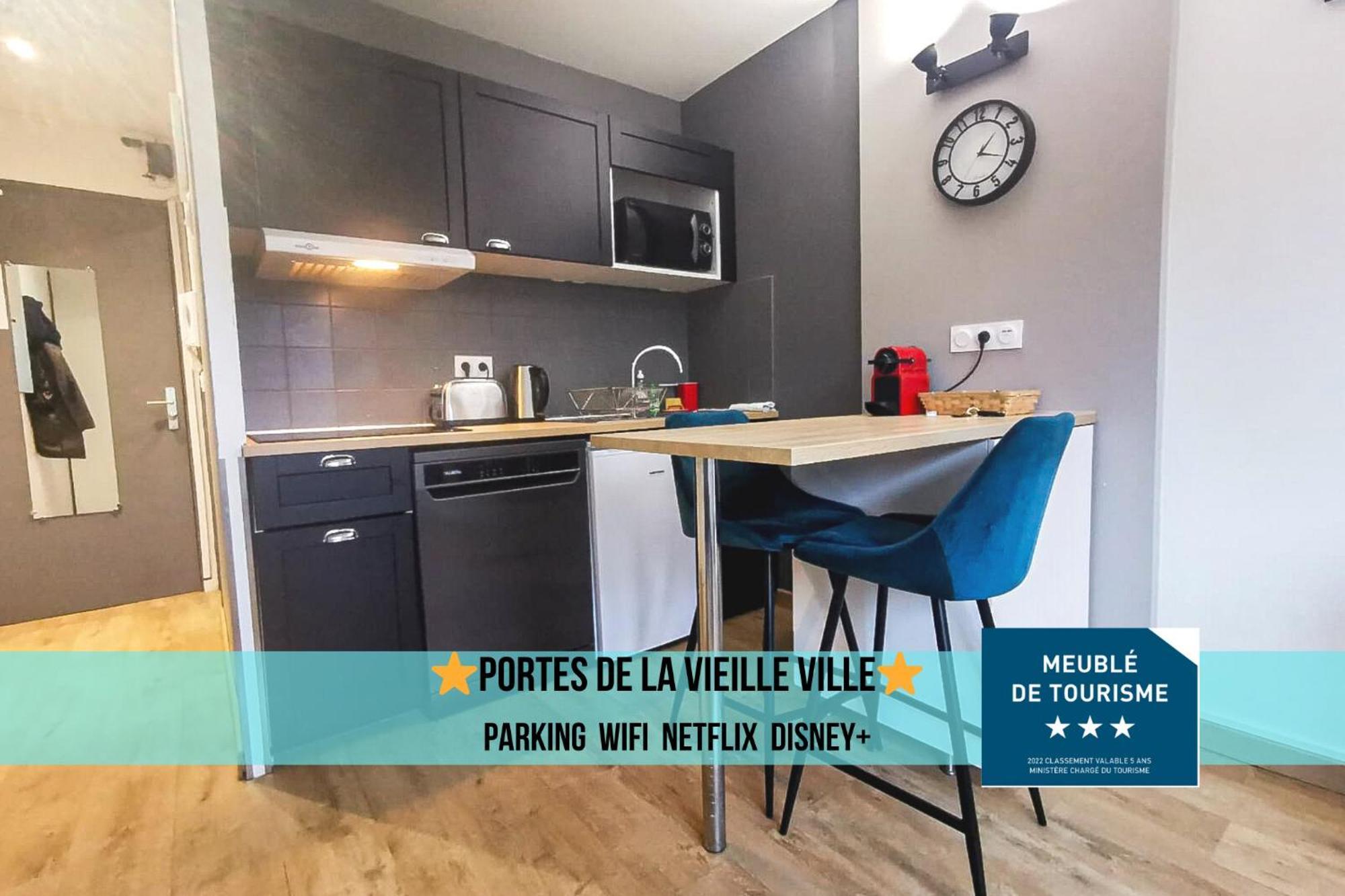Portes De La Vieille Ville 안시 외부 사진